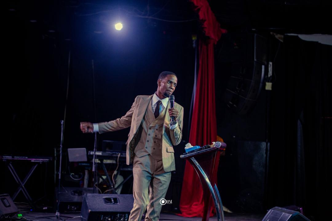 Louange et adoration